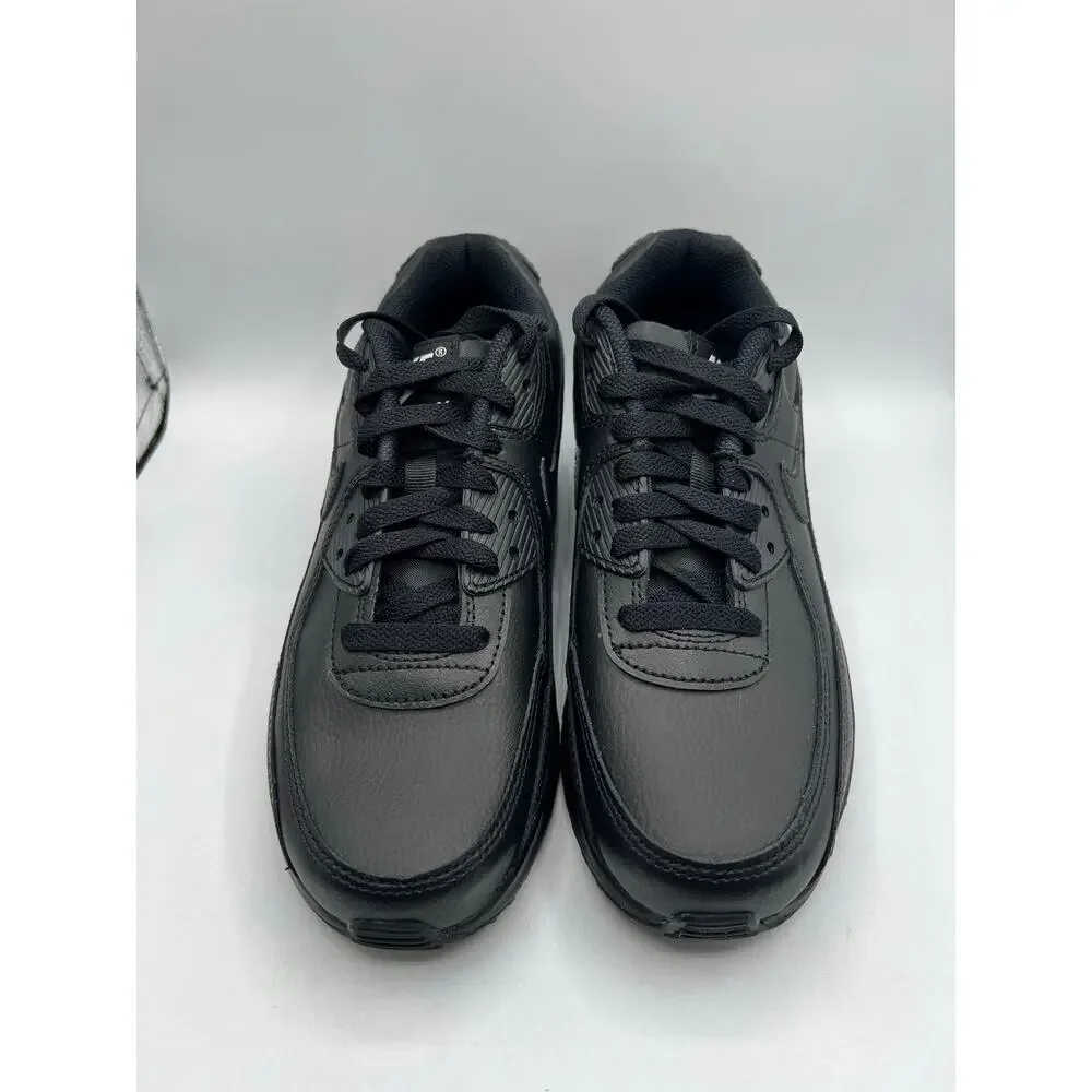 Nike Air Max 90 Leather GS “Triple Black” size 5Y